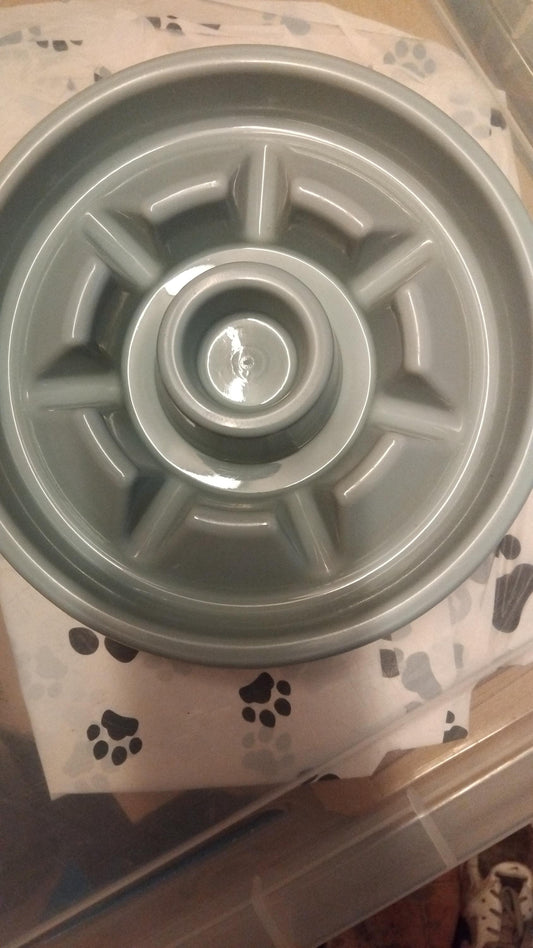 Puppy slow food bowl